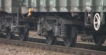 Próbowali ukraść węgiel z wagonów, zatrzymała ich Straż Ochrony Kolei