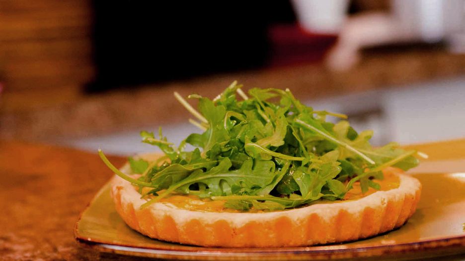 Surowe liście cykorii