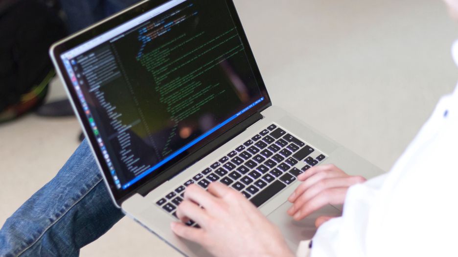 Przenosimy firmę do internetu. Dziś jest to prostsze niż kiedykolwiek