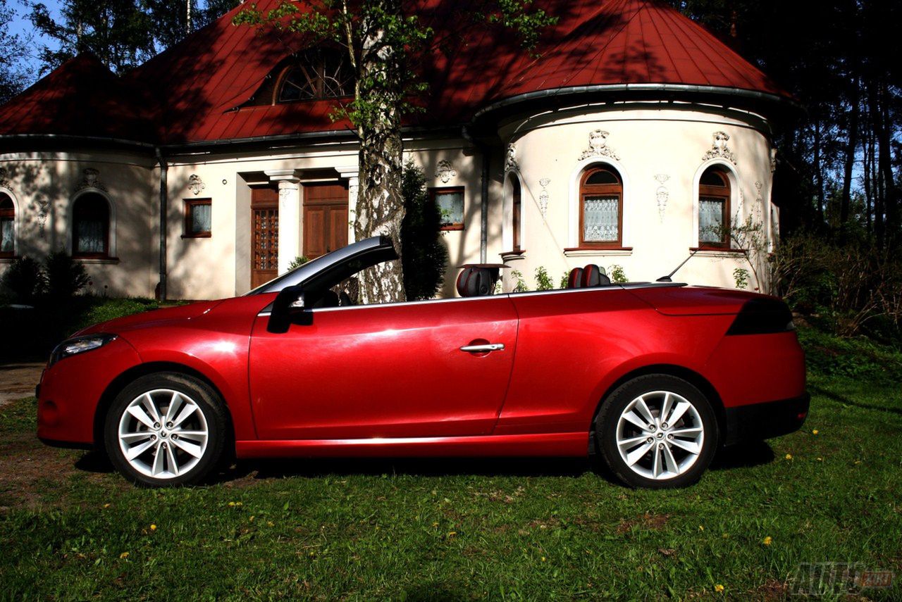 Renault Megane CC (2011)