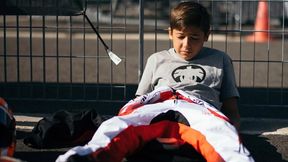 "Nikt nie spieszy z pomocą". W Rosji nazwali go zdrajcą i porzucili