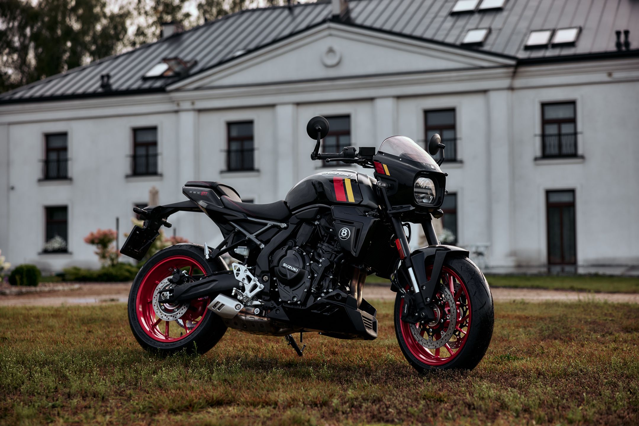 Suzuki GSX-8TT