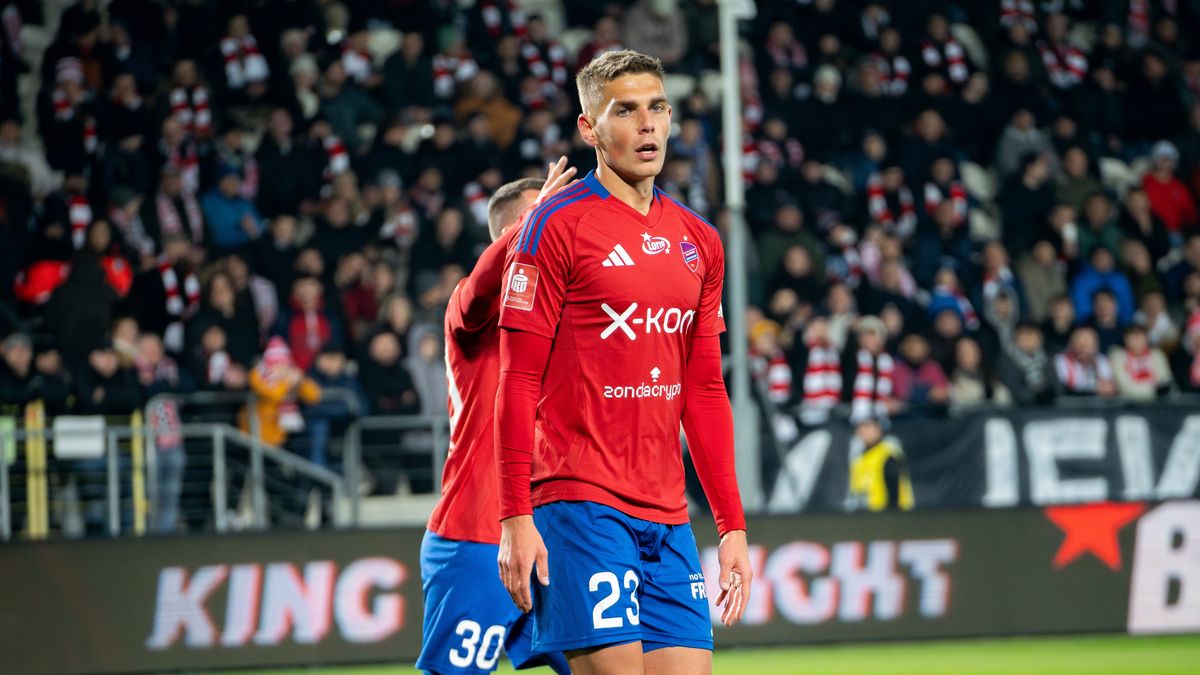 Getty Images / Marcin Golba/NurPhoto / Na zdjęciu: Peter Barath odchodzi z Rakowa Częstochowa