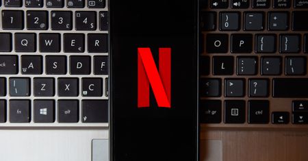 Alert, którego nie wysłał Netflix. "Twoje członkostwo wygasło"