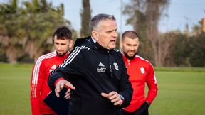 Trener ŁKS Łódź przed hitem: Przecież nie przerwą meczu i go nie przełożą