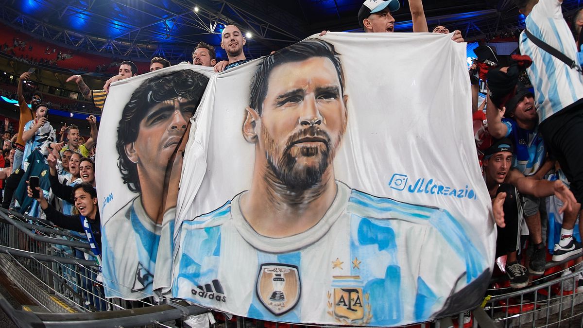 Leo Messi musi wygrać mundial, by dorównać Diego Maradonie