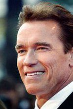 Schwarzenegger ogłosił "budżetowy stan wyjątkowy"