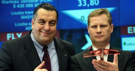 Nova Giełda – konkurencja dla GPW czy królestwo spekulantów? Sprawę bada KNF