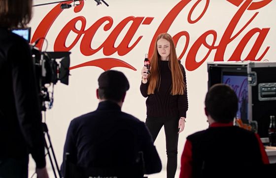 Deynn i Littlemooonster96 w kampanii Coca-Cola. Dlaczego marka stawia na twórców internetowych?