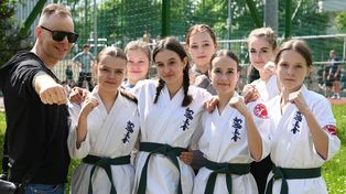 Dzień Otwarty i Europejski Tydzień Sportu w Zespole Szkół Zawodowych numer 1 w Kielcach. Była zdrowa rywalizacja