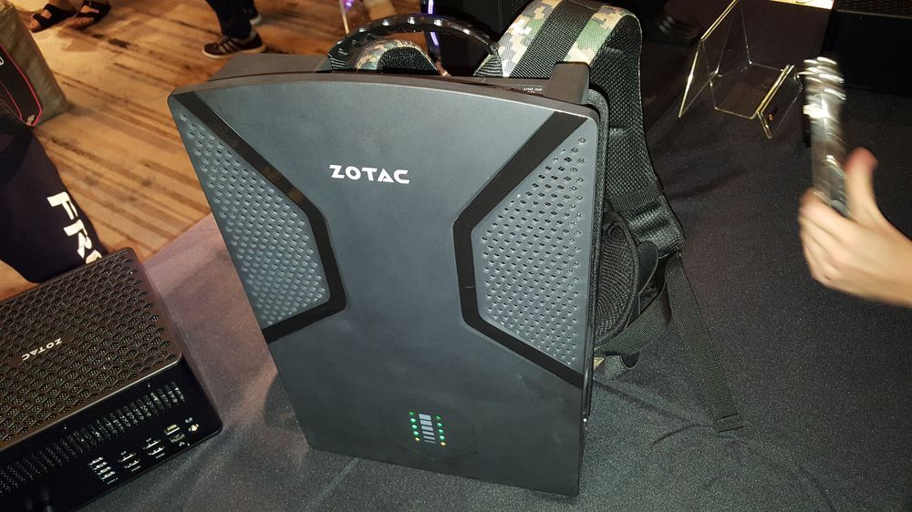 Zotac - plecak VR