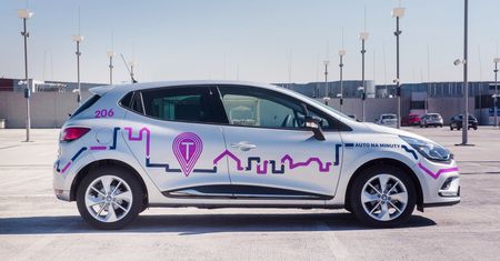 Traficar kupi od Renault 1000 aut. Carsharingowa platforma wchodzi do kolejnych po Krakowie dużych miast