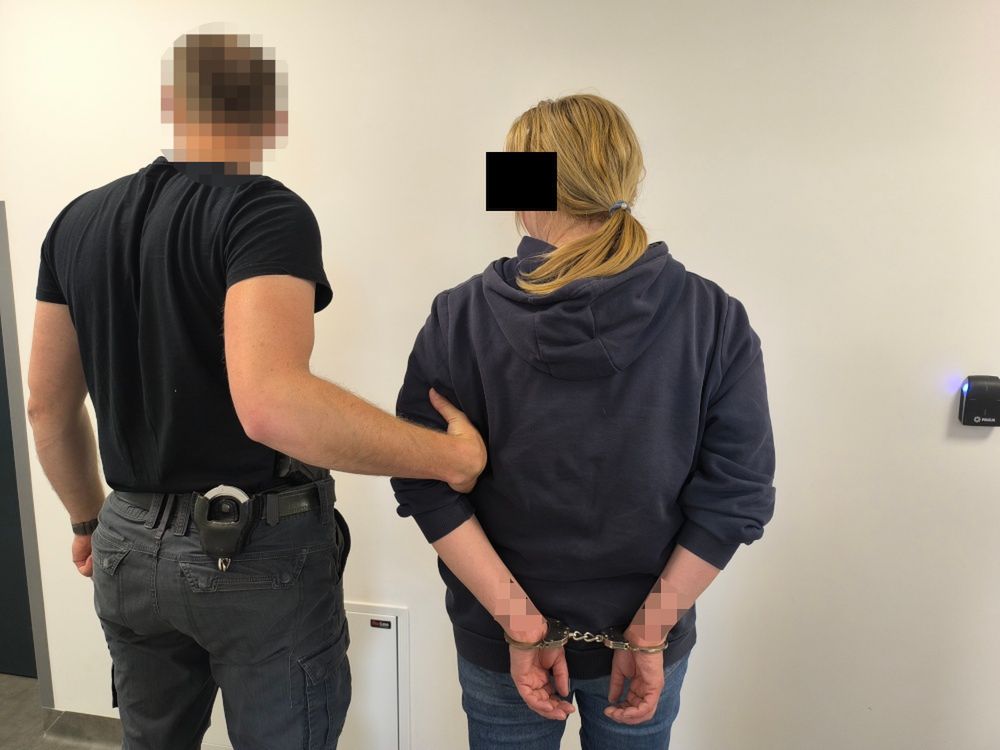 Zatrudniała się jako pomoc do sprzątania domów. "Sprzątała" kosztowności i znikała bez śladu