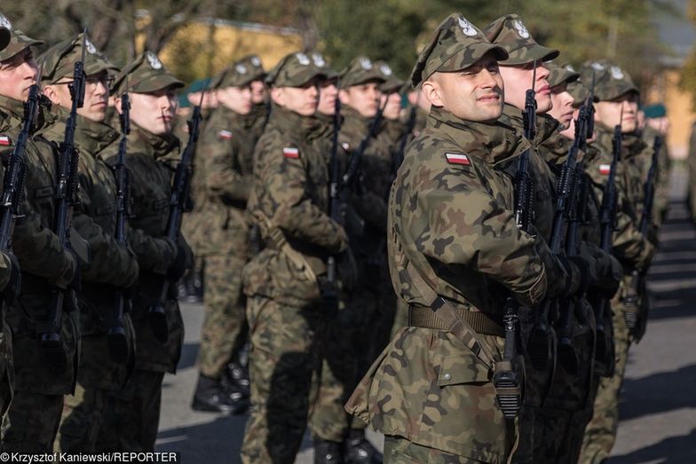 Macierewicz obiecał tysiąc dronów oddziałom WOT. Na pierwszych ćwiczeniach nie będzie żadnego