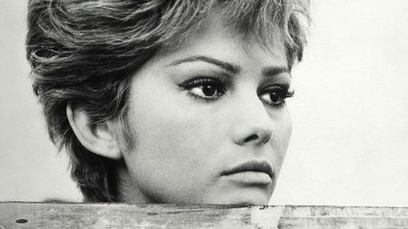 Musiała ukrywać swoją przeszłość