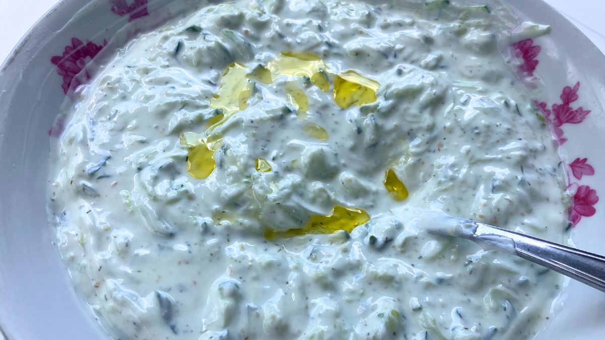 Grecki sos pasuje do wielu różnych potraw