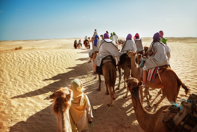 Podczas wycieczek fakultatywnych można wyruszyć w podróż po Saharze 