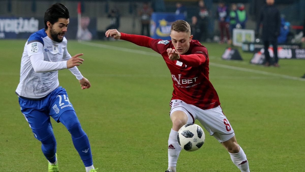 WP SportoweFakty / Mateusz Czarnecki / Na zdjęciu: Tibor Halilović (z prawej)