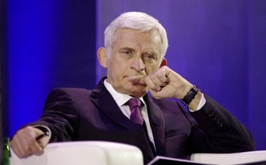 Buzek: Najlepiej zostać w Polsce