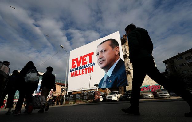 Prezydent Turcji ostrzega Europejczyków: nie będziecie bezpiecznie chodzić po ulicach