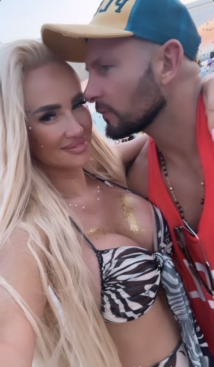 Izabela Macudzińska z mężem