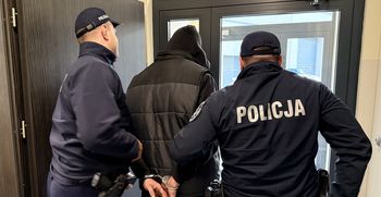 Prawie promil alkoholu i cztery zakazy prowadzenia. 23-latek z gminy Teresin trafił do więzienia