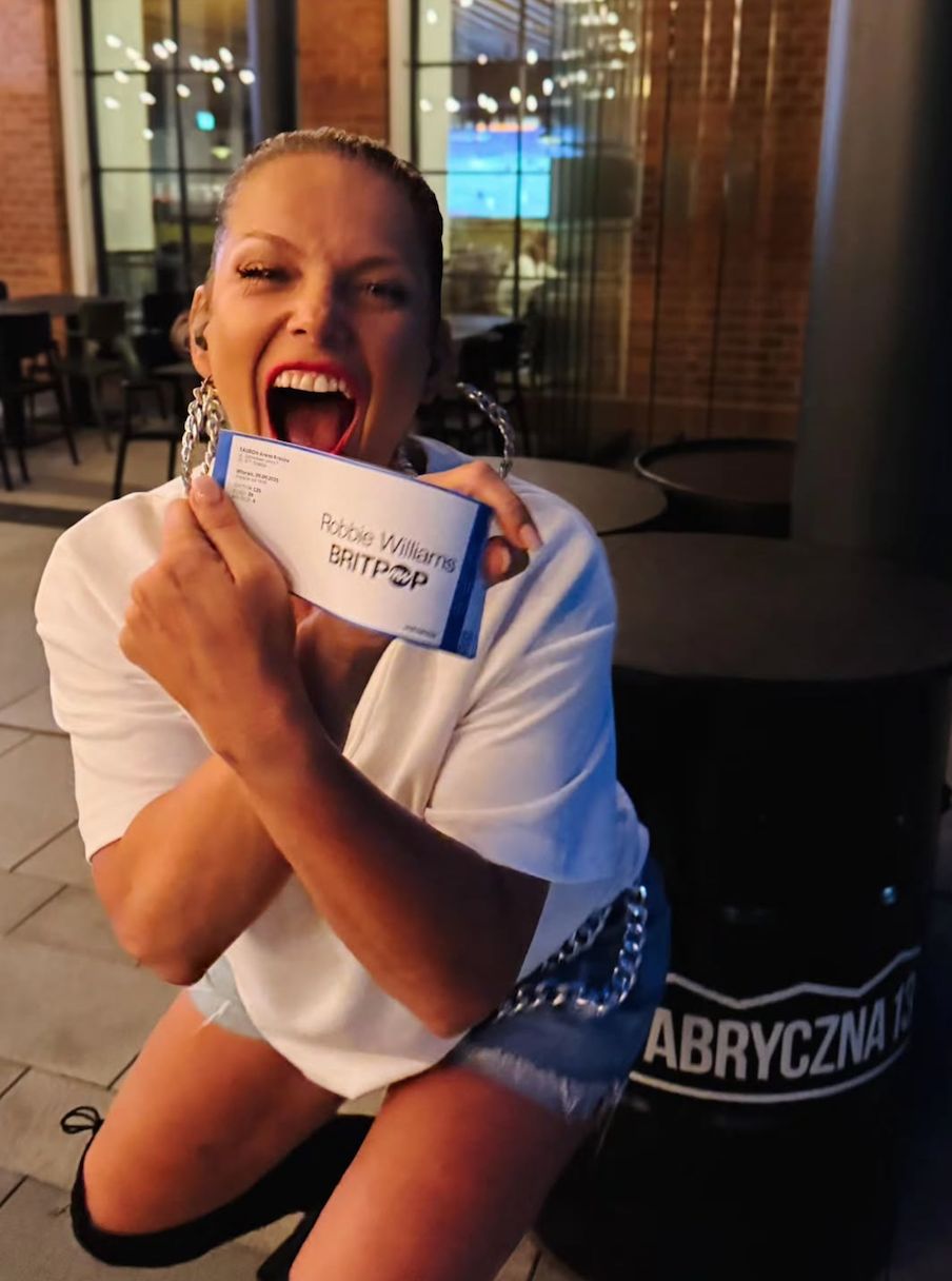 Joanna Liszowska na koncercie Robbiego Williamsa