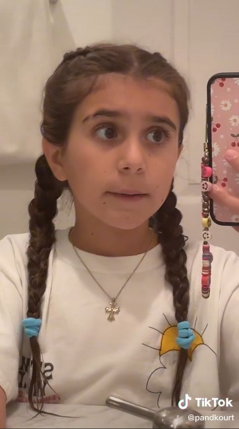 Penelope Disick robi makijaż na TikToku