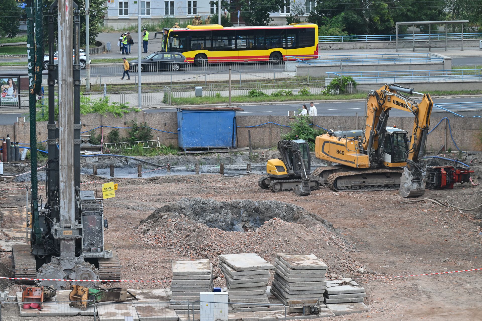 Niewybuch we Wrocławiu. Na miejscu pojawili się saperzy