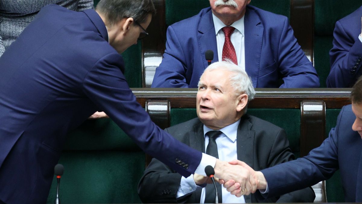 Jarosław Kaczyński zapowiadał wzrost płacy minimalnej do 4 tys. zł w 2023 roku