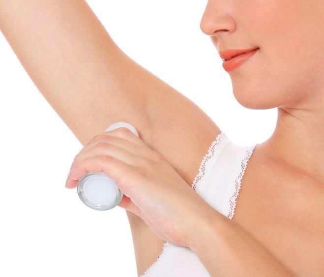 Dezodorant, który dba o skórę i chroni kolory twoich ubrań