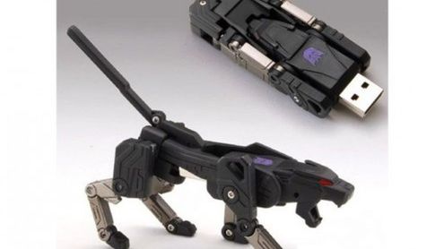 Pendrive Transformer Ravage - na fotki i filmy (nie tylko) z Megan Fox 1