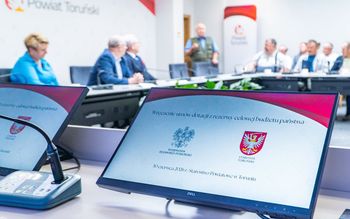 Wsparcie dla spółek wodnych w Powiecie Toruńskim. Podpisano umowy z przedstawicielami regionu