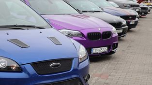 Gniezno: Wzlotowisko po raz ostatni. Na ul. Pałucką zjechali się miłośnicy motoryzacji
