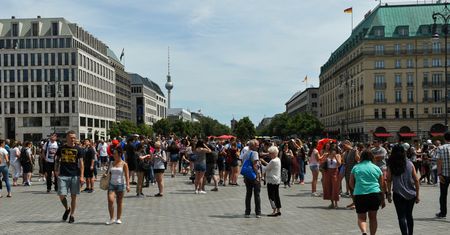 W Niemczech brakuje mieszkań. Władze Berlina kupią15 tys. lokali