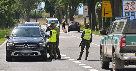 Polska przedłuża kontrole graniczne. Reakcja Niemiec