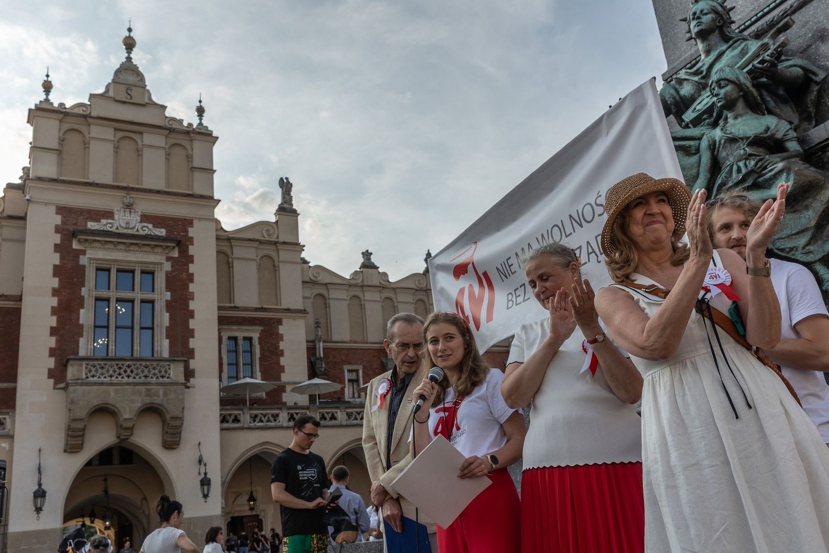 Wyjątkowy polonez na Rynku Głównym w Krakowie!