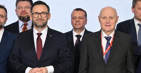 Kompan Jarosława Kaczyńskiego odchodzi z Orlenu. "Moja misja dobiegła końca"