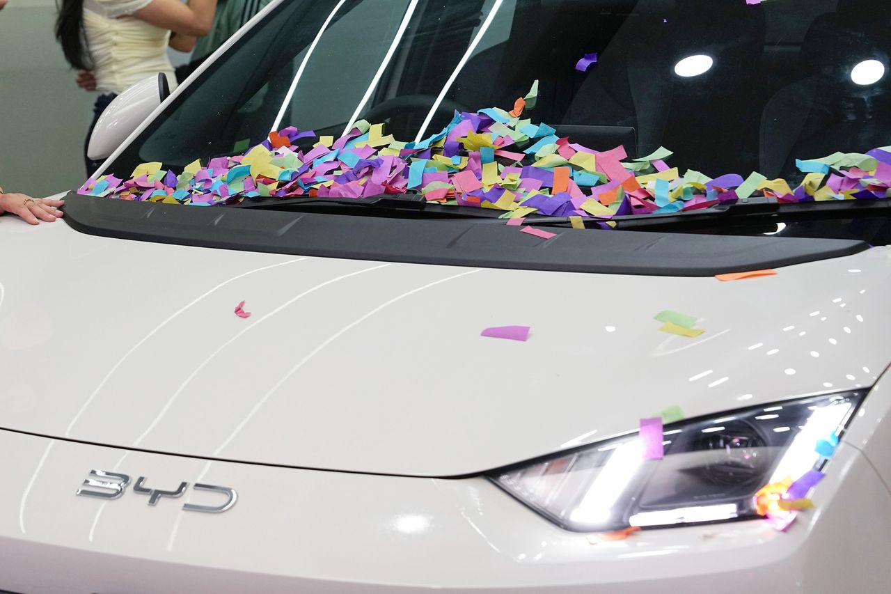 BYD traci 45 mld dol. na wartości. Rośnie niepewność co do chińskiej branży moto