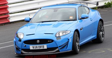 Jaguarowi wciąż mało - będzie surowszy XKR-S?