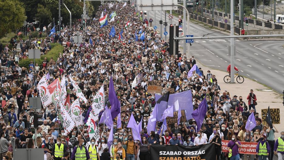 Budapeszt. Tysiące Węgrów wzięło udział w proteście w obronie wolnych mediów