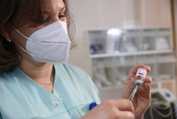 Koronawirus. Dlaczego UE szczepi tak wolno?