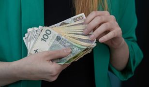 Brat spłacił jej długi. Dobrała się do niej skarbówka