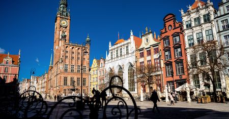 Remont Długiego Targu. Metamorfoza salonu Gdańska