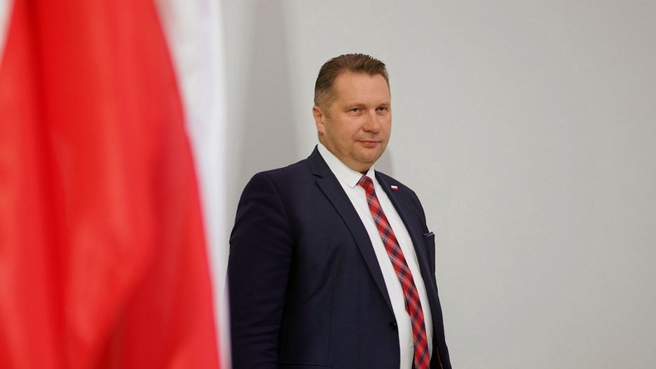 "Wstyd, komunisto Kwaśniewski". Czarnek uderza w byłego prezydenta