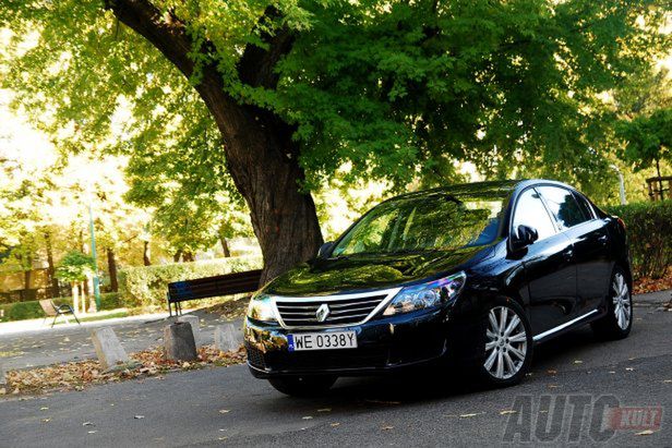 Nie będzie limuzyny Renault na bazie Mercedesa