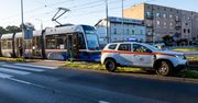 Bydgoszcz: Wjechał hulajnogą pod tramwaj, dostał 1020 zł mandatu