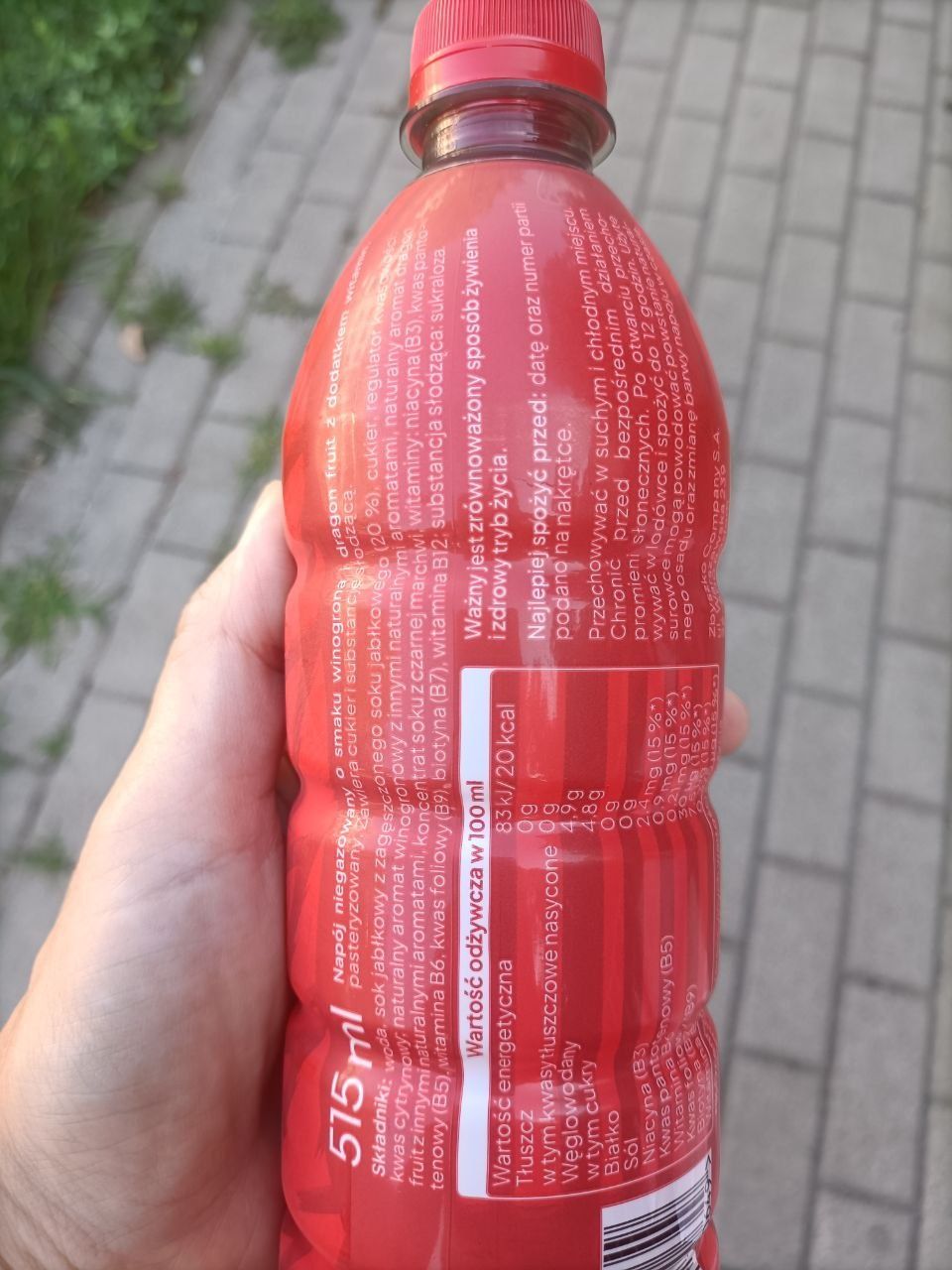 Skład napoju GOAT Red (wariant czerwony)