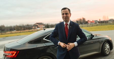 Chciał tylko pójść do restauracji. Kosiniak-Kamysz zaatakowany w Karpaczu