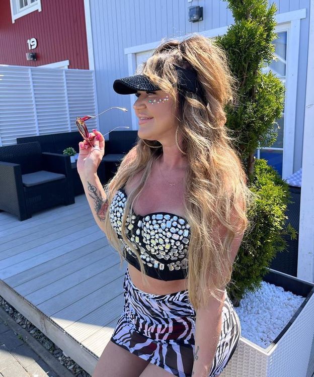 Agnieszka Kotońska mówi o ZAROBKACH w TTV i wyjaśnia: "Nikt nie pójdzie w barterze czy za darmo do sklepu"